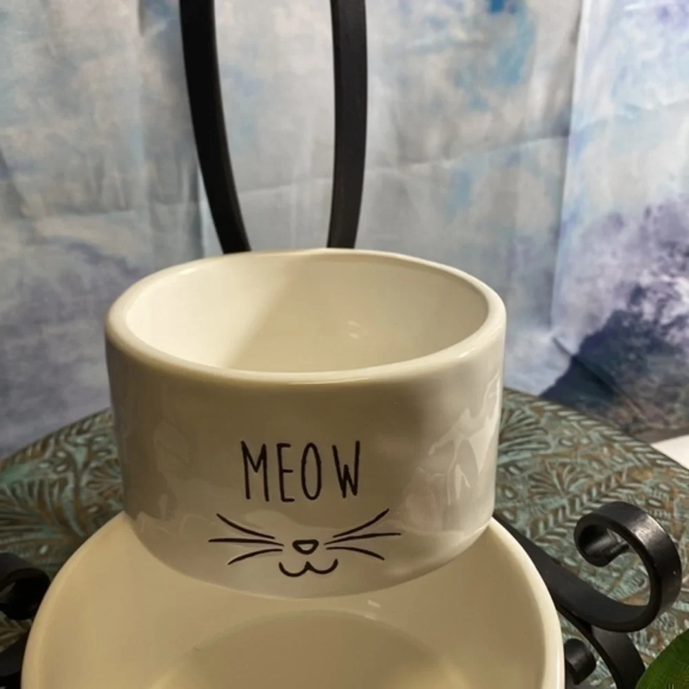 2-Mudpie Ceramic Cat Bowl MEOW Feeding Dish Off White Kitty Face